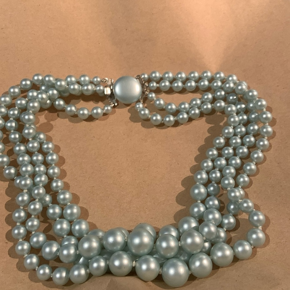 Vintage Faux pearl Necklace
